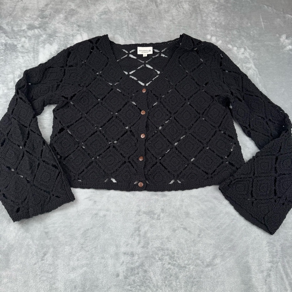 Studio B by Bobeau Sweater XL Crochet Black Long Bell Sleeve Witchy Goth Vamp
